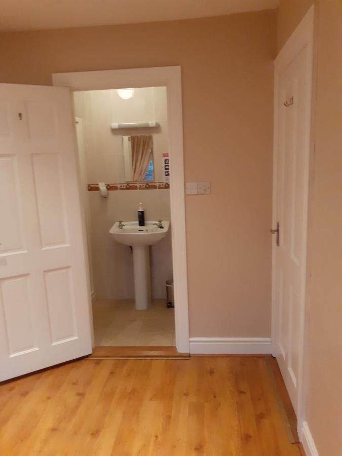 Mels Accomodation Letterkenny Ngoại thất bức ảnh